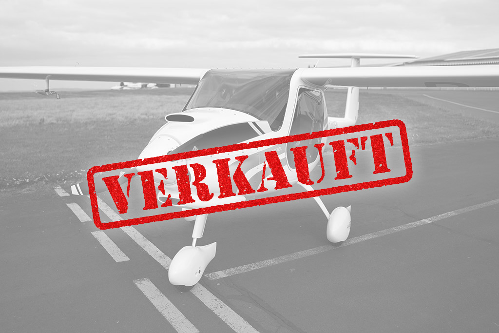 Schwarz-weiß Bild der SW600D mit "Verkauft"-Kennzeichnung